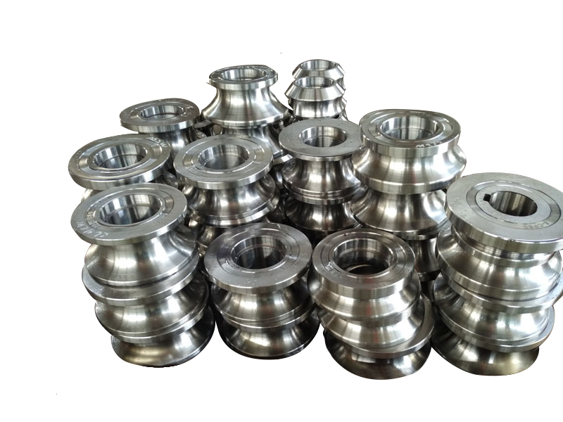 如何提高焊管軋輥模具的壽命和穩(wěn)定